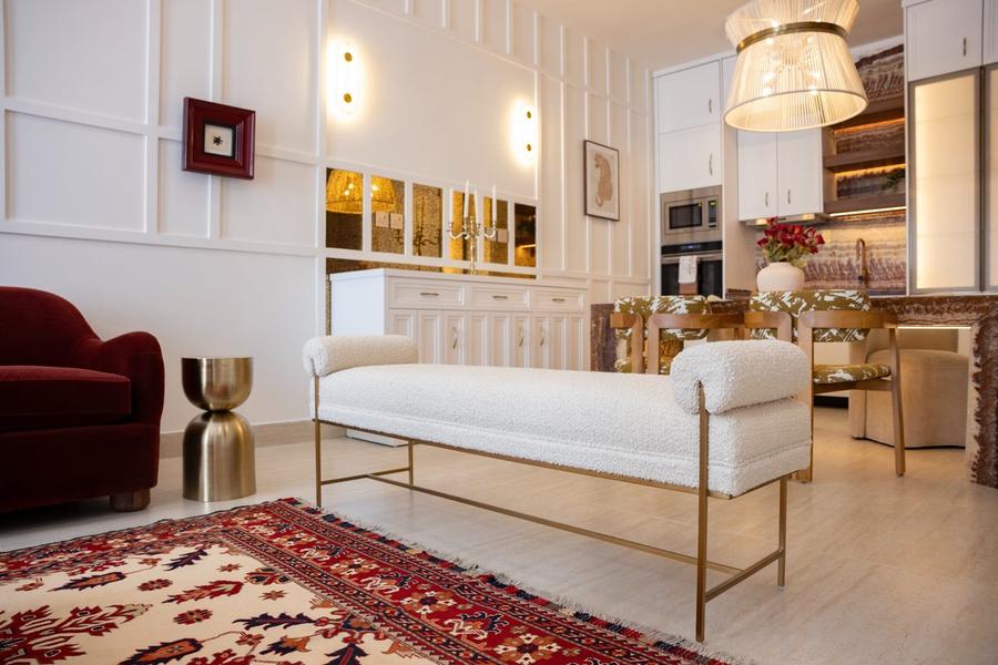 White boucle bench with brass frame